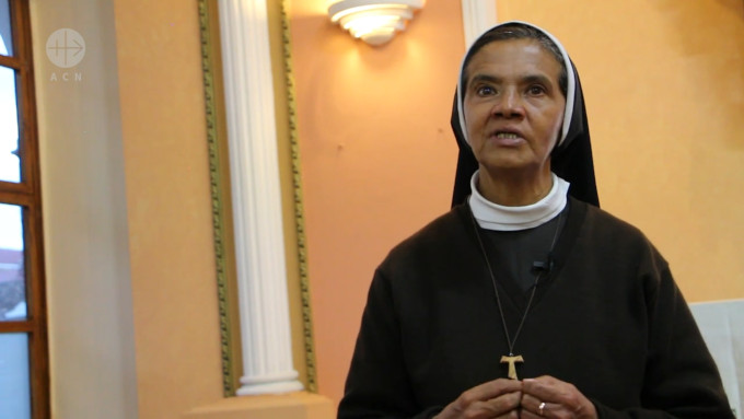 Testimonio impresionante de Hna. Gloria Cecilia Narváez – Casa para tu Fe Católica